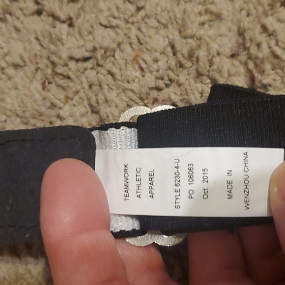 Teamwork Athletic Apparel Black White Stretch Adjustable Belt - Picture 2 of 3